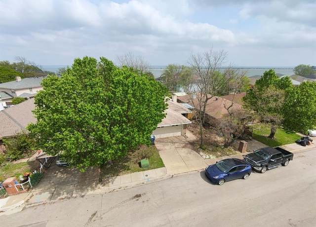 Property at 5138 Shoregate Dr, Garland, TX 75043, 2 beds, 2 baths