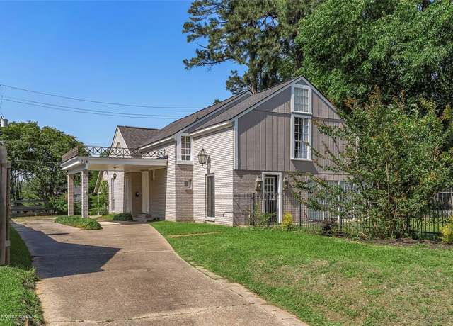 Property at 764 Delaware St, Shreveport, LA 71106, 3 beds, 2.5 baths