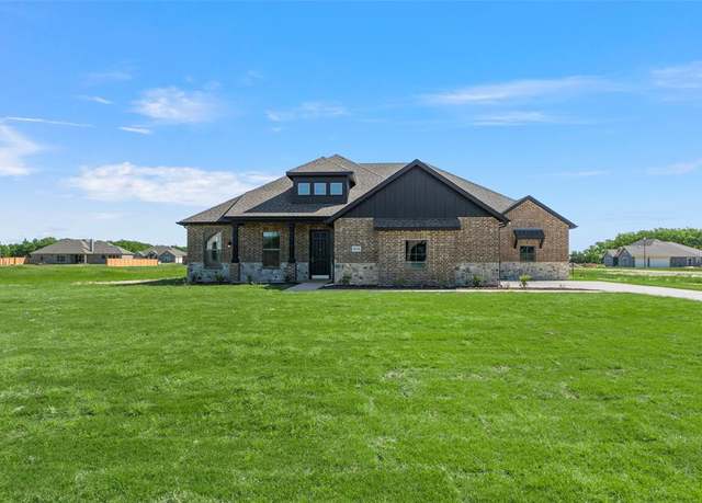 Property at 18145 Osage Ln, Terrell, TX 75160, 4 beds, 3 baths
