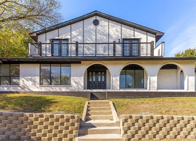 Property at 3950 Rowan Dr, Fort Worth, TX 76116, 3 beds, 2.5 baths