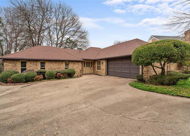 Property at 104 Aurora Cir, Rockwall, TX 75032, 3 beds, 2.5 baths