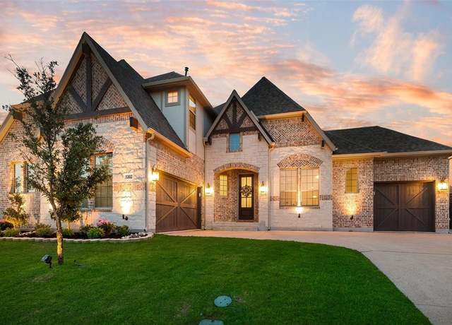Property at 1302 Middleton Dr, Rockwall, TX 75087, 5 beds, 4.5 baths