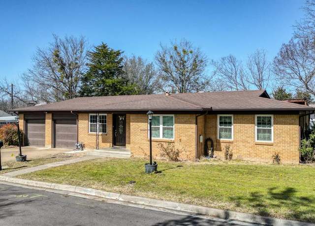 Property at 1503 Hovey St, Bridgeport, TX 76426, 3 beds, 2 baths