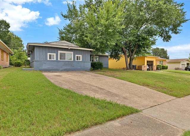 Property at 4208 Huckleberry Cir, Dallas, TX 75216, 3 beds, 2 baths