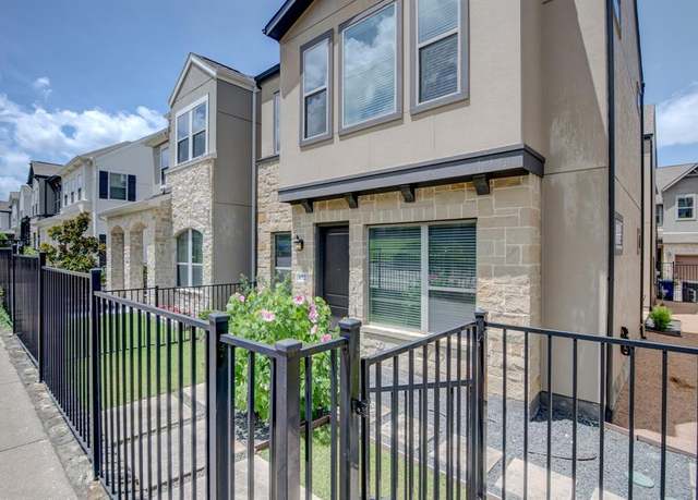 Property at 672 Aspen Valley Ln, Dallas, TX 75208, 3 beds, 2.5 baths
