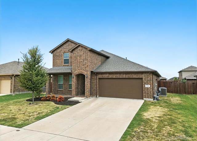 Property at 532 Redding Dr, Saginaw, TX 76131, 4 beds, 3 baths