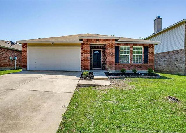 Property at 1928 J Cheshier Rd, Fort Worth, TX 76247, 4 beds, 2 baths