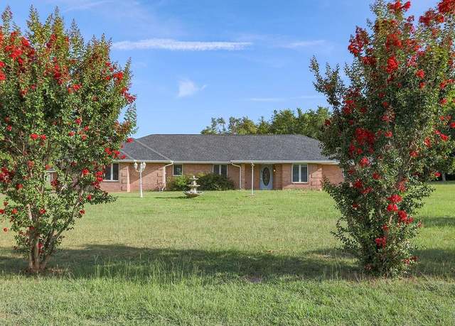 Property at 13315 C County 434, Lindale, TX 75771, 3 beds, 2.5 baths