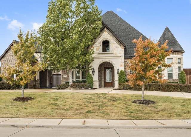 Property at 917 Wood Hollow Way, Desoto, TX 75115, 4 beds, 3.5 baths
