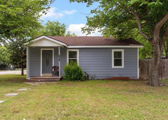 Property at 828 Ronald St, White Settlement, TX 76108, 3 beds, 2 baths