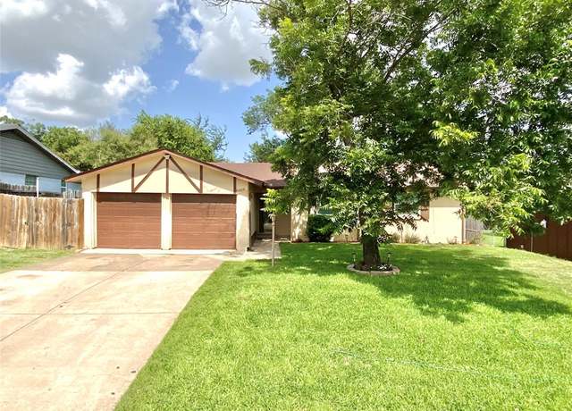 Property at 6509 Woodway Dr, Fort Worth, TX 76133, 3 beds, 2 baths