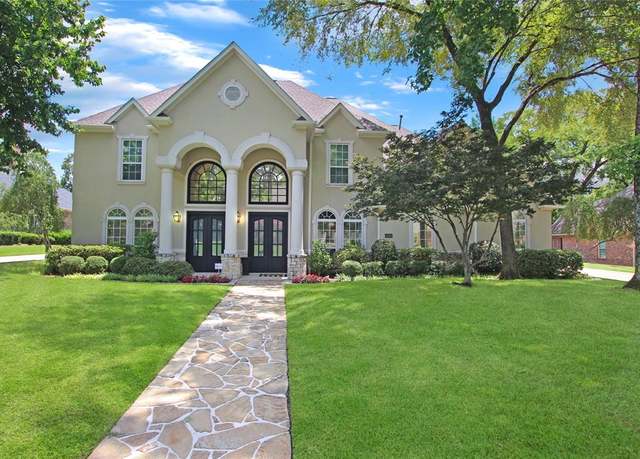 Property at 3891 Woods Blvd, Tyler, TX 75707, 4 beds, 3.5 baths