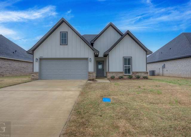 Property at 5052 Falcon Bay Dr, Shreveport, LA 71107, 3 beds, 2 baths