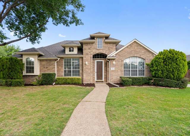 Property at 8628 Clearview Ct, Plano, TX 75025, 3 beds, 2.5 baths