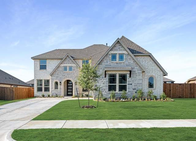 Property at 1204 Winona St, Desoto, TX 75115, 4 beds, 3.5 baths