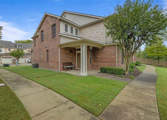Property at 2814 Bristo Park St, Grand Prairie, TX 75050, 2 beds, 2.5 baths
