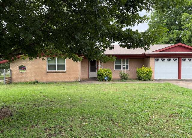 Property at 900 Crockett Dr, Fort Worth, TX 76028, 2 beds, 1 bath