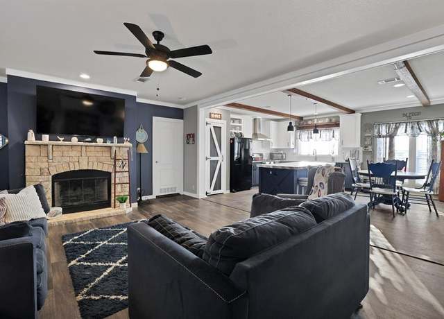 Property at 11855 County Road 2429, Kemp, TX 75143, 3 beds, 2 baths