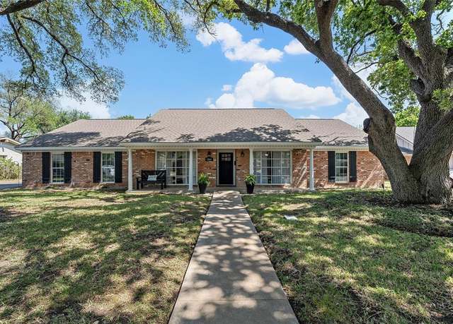 Property at 5204 Lake Highlands Dr, Waco, TX 76710, 4 beds, 3 baths