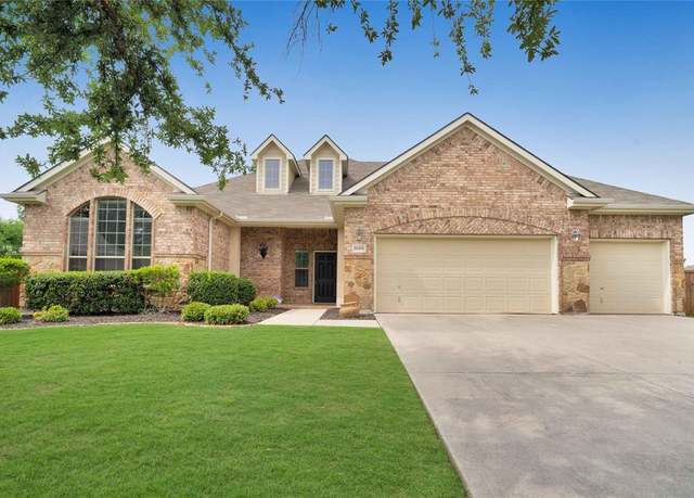 Property at 5125 Sugarberry Dr, Mckinney, TX 75071, 5 beds, 3 baths