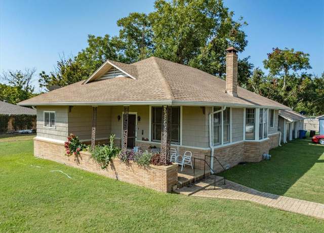 Property at 111 Munns St, Powell, TX 75153, 2 beds, 2 baths