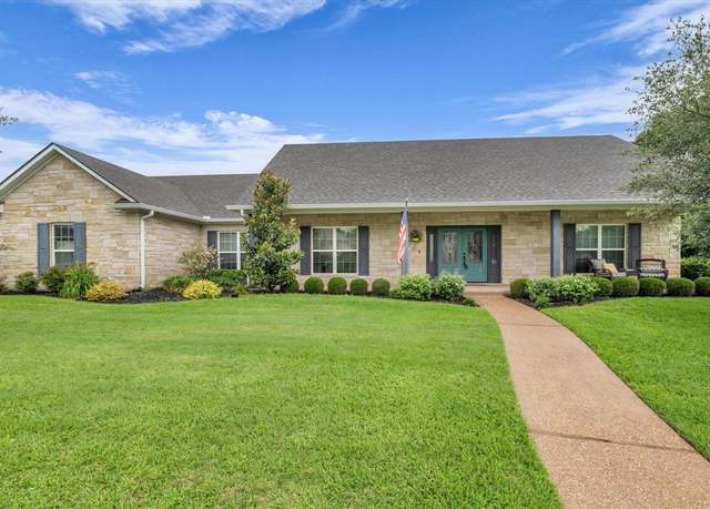 Property at 133 Creek Rdg, Waco, TX 76708, 4 beds, 3 baths