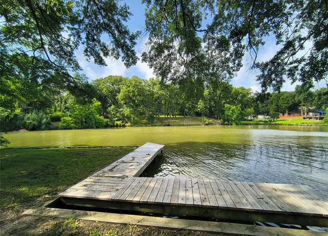 Property at 180 Arrowhead Way, Mabank, TX 75156