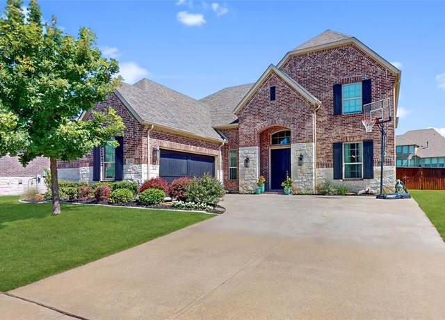 Property at 512 Emerson Dr, Rockwall, TX 75087, 4 beds, 3.5 baths