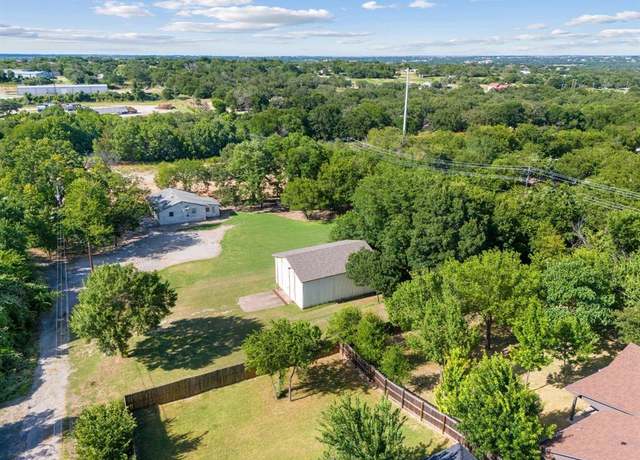 Property at 1712 Madison St, Weatherford, TX 76086