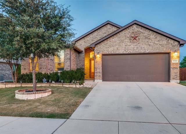 Property at 1133 Belsay, Saginaw, TX 76131, 4 beds, 2 baths
