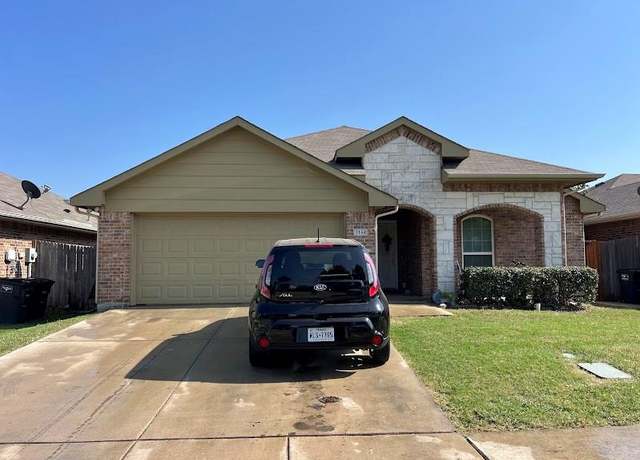 Property at 3144 Evangeline Rd, Fort Worth, TX 76140, 4 beds, 2 baths