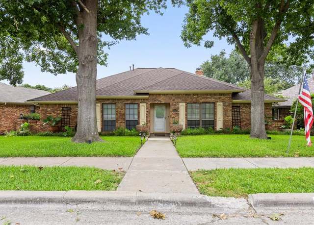 Property at 4525 Meadowview Dr, Mesquite, TX 75150, 3 beds, 2 baths