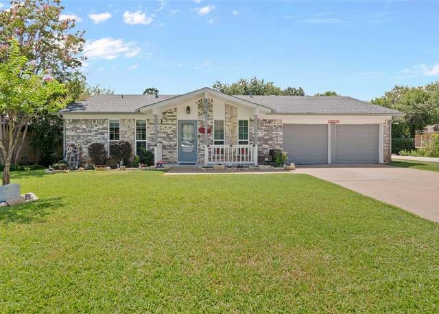 Property at 329 Carnation Ln, Hurst, TX 76053, 3 beds, 2 baths