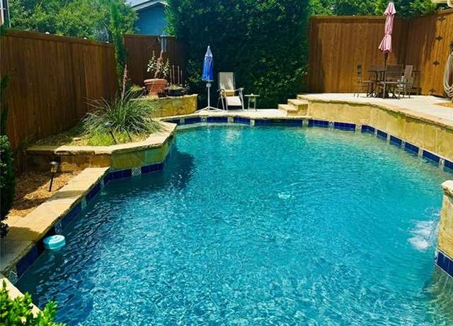 Property at 10027 Silvertree Dr, Dallas, TX 75243, 4 beds, 2.5 baths