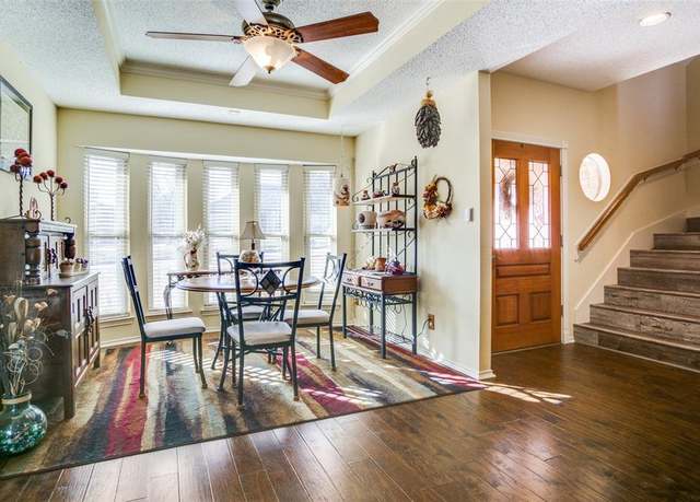Property at 10124 Wandering Way St, Benbrook, TX 76126, 5 beds, 4 baths
