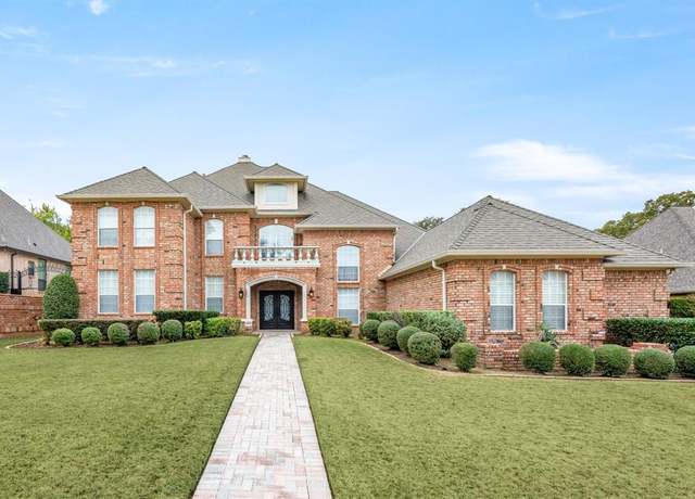 Property at 7702 Tillman Hill Rd, Colleyville, TX 76034, 4 beds, 3.5 baths