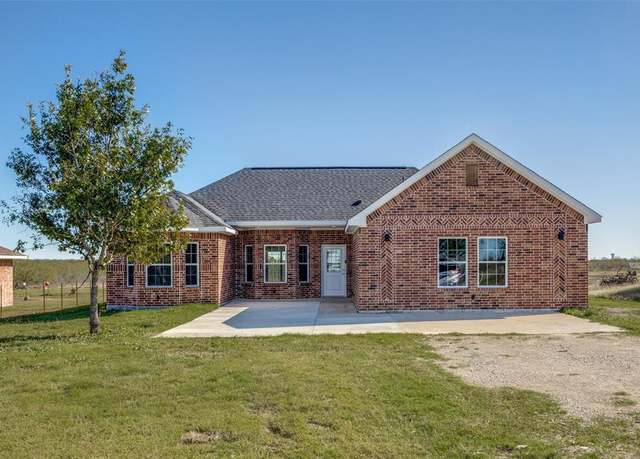 Property at 13748 County Road 236 Rd, Terrell, TX 75160, 4 beds, 2 baths