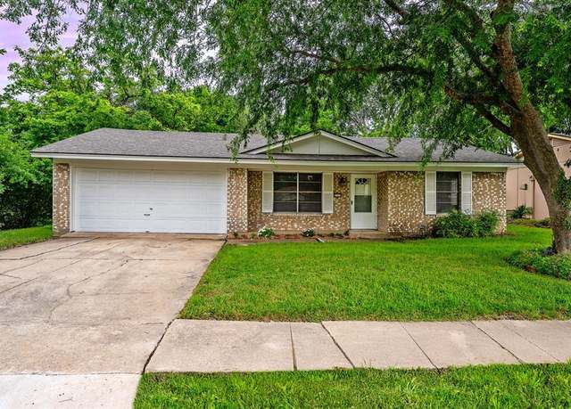 Property at 217 E Iowa St, Sherman, TX 75090, 3 beds, 2 baths