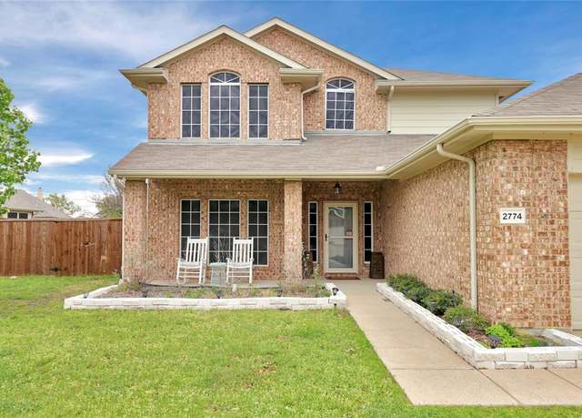 Property at 2774 Cobblestone Dr, Rockwall, TX 75087, 3 beds, 2.5 baths