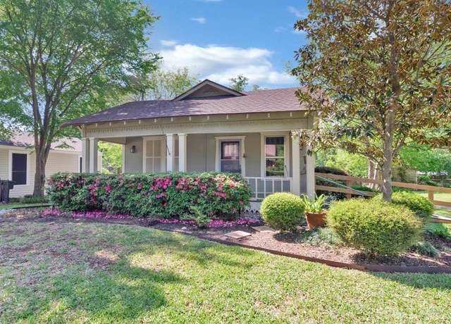 Property at 651 Delaware St, Shreveport, LA 71106, 2 beds, 2 baths