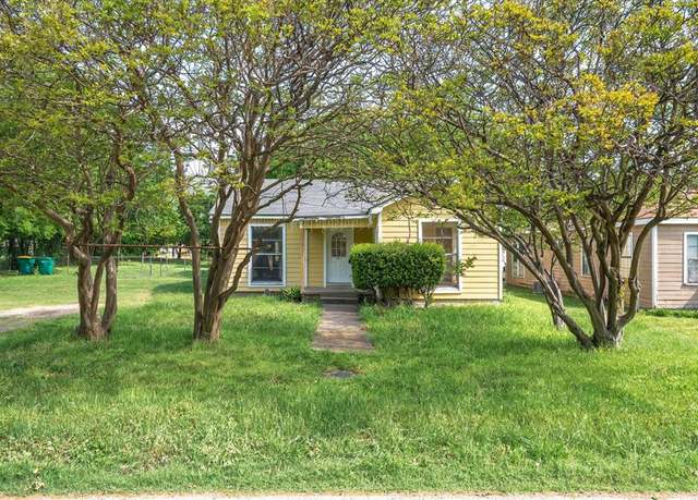 Property at 313 Hickerson St, Cedar Hill, TX 75104, 3 beds, 2 baths