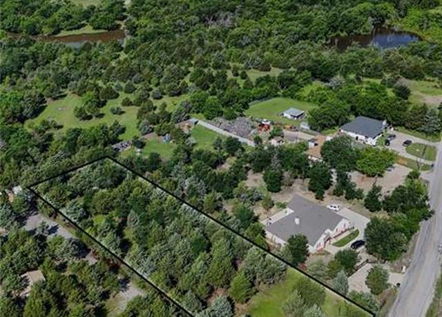 Property at 938 Mckenzie Rd, Balch Springs, TX 75181