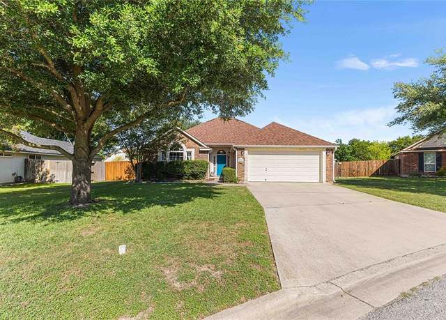 Property at 5608 Aberdeen Ct, Temple, TX 76502, 3 beds, 2 baths