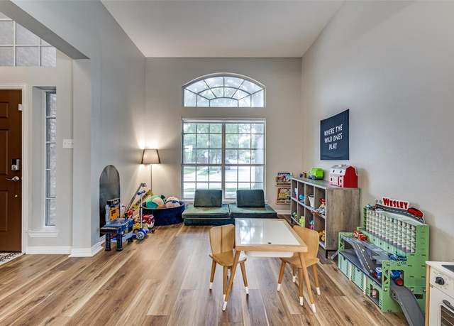 Property at 409 Crutcher Xing, Mckinney, TX 75072, 4 beds, 3.5 baths