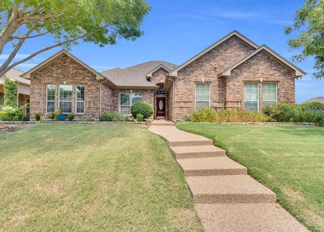 Property at 100 Chase Oaks Ct, Mansfield, TX 76063, 4 beds, 2.5 baths