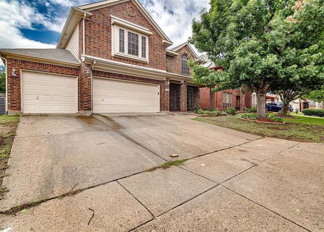 Property at 4621 Maple Hill Dr, Fort Worth, TX 76123, 5 beds, 3.5 baths