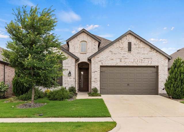 Property at 1317 Windflower Dr, Aubrey, TX 76227, 4 beds, 2.5 baths