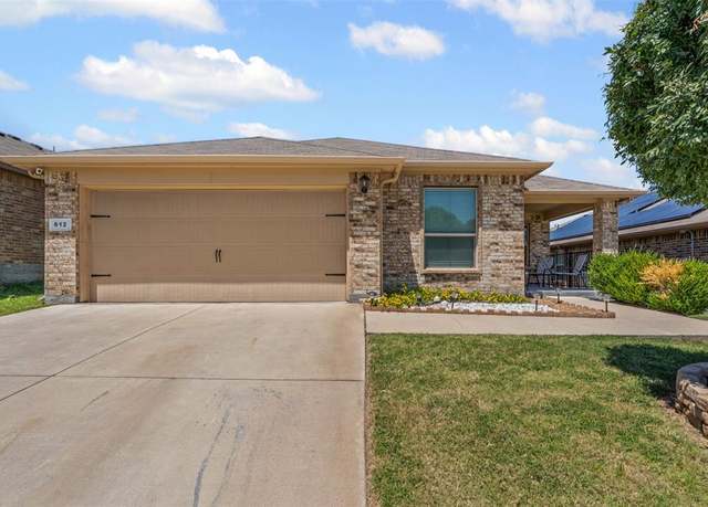 Property at 612 Zeke Lake Trl, Fort Worth, TX 76120, 4 beds, 2 baths