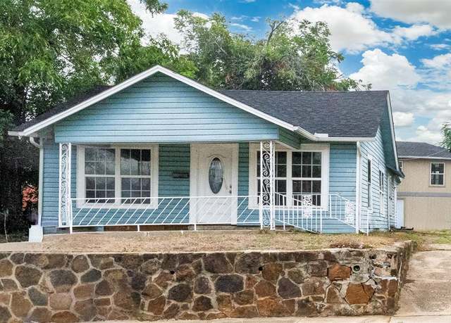 Property at 1203 E Davis Ave, Fort Worth, TX 76104, 3 beds, 1 bath