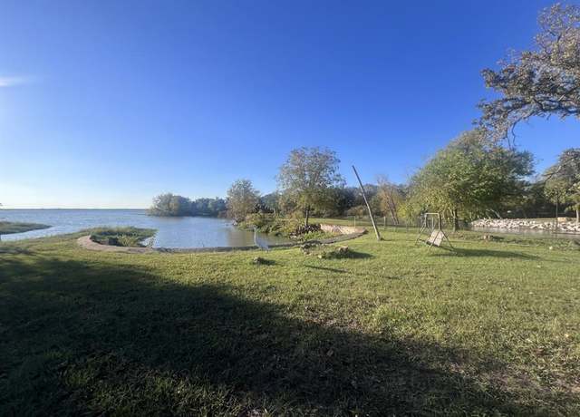 Property at 488 Briggs Blvd, East Tawakoni, TX 75472, 3 beds, 1 bath